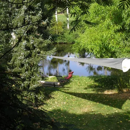 Studio Confortable Avec Vue Sur Riviere Et Jardin, Equipements Inclus - Fr-1-489-498 * Hérisson