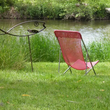 Daire Studio Confortable Avec Vue Sur Riviere Et Jardin, Equipements Inclus - Fr-1-489-498